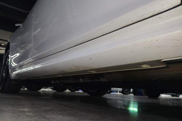 Used NETA S Shooting Brake 2024 Range-Extended 300 Standard Edition Right Side Sill