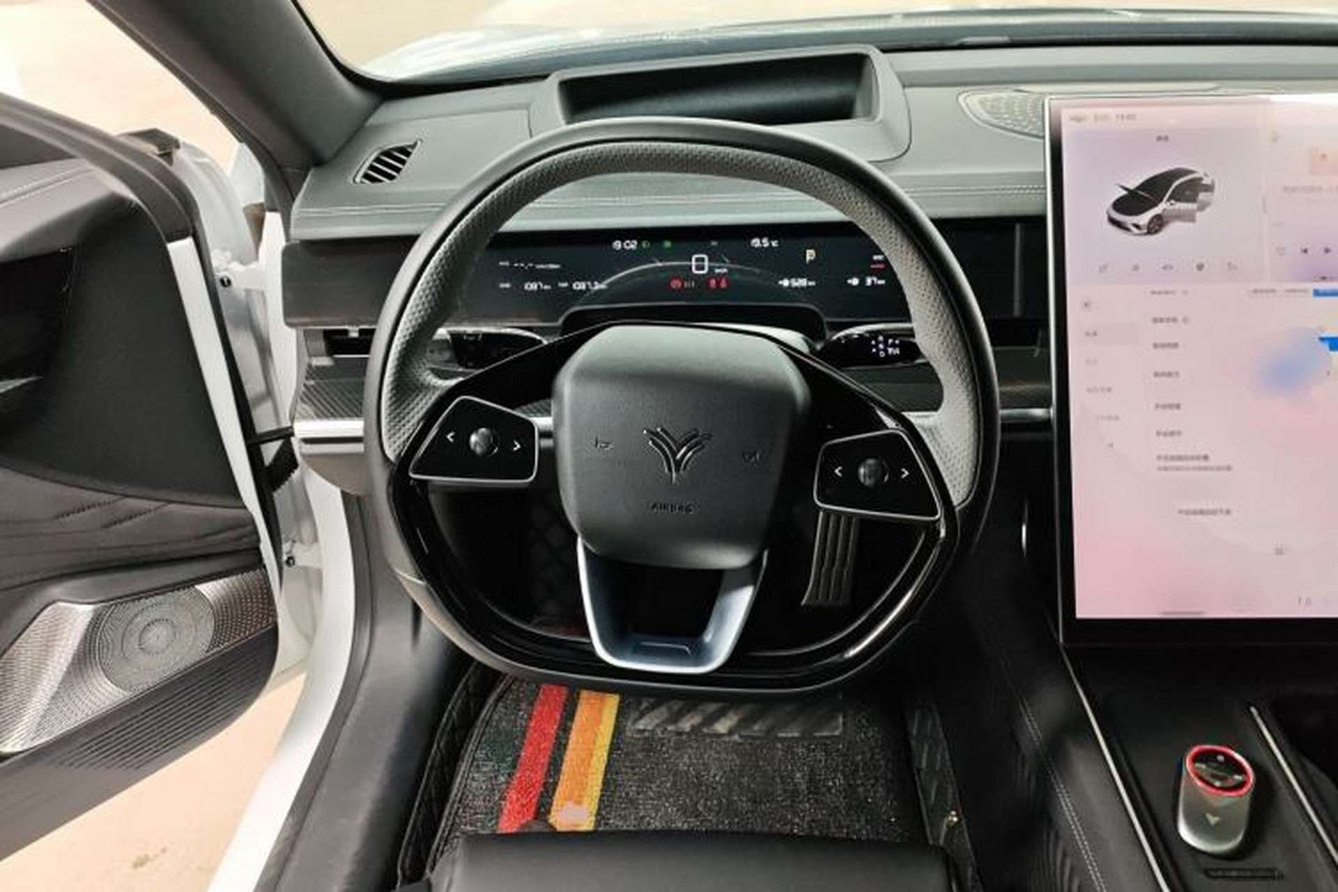 Used NETA S Shooting Brake 2024 Range-Extended 300 Standard Edition Steering Wheel