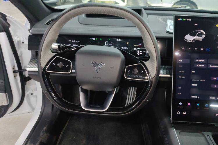 Used NETA S Shooting Brake 2024 Range-Extended 300 Standard Edition Steering Wheel
