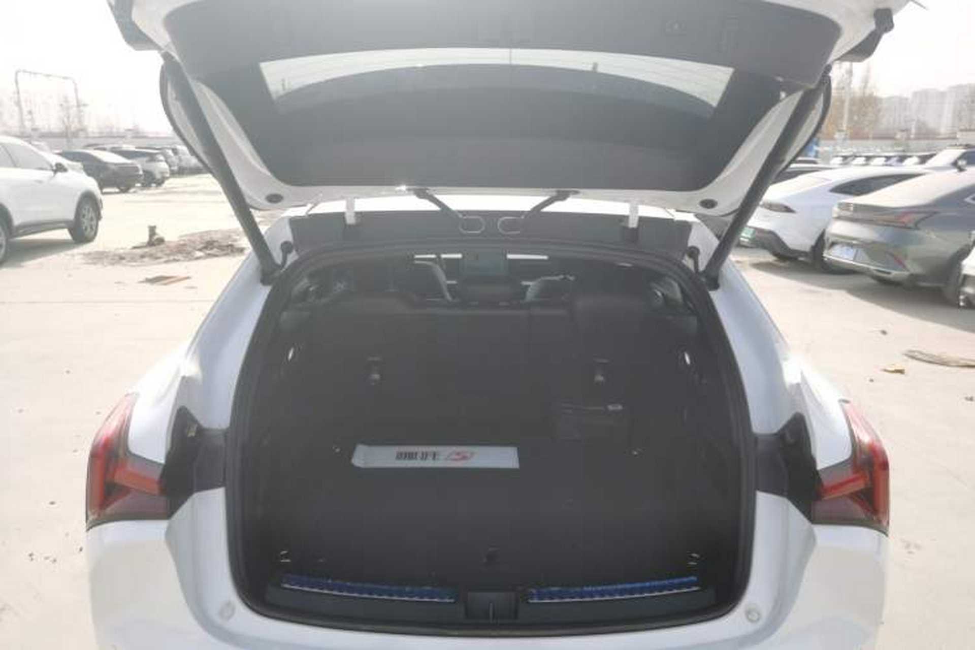 Used NETA S Shooting Brake 2024 Range-Extended 300 Standard Edition Trunk