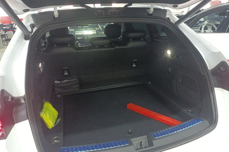Used NETA S Shooting Brake 2024 Range-Extended 300 Standard Edition Trunk