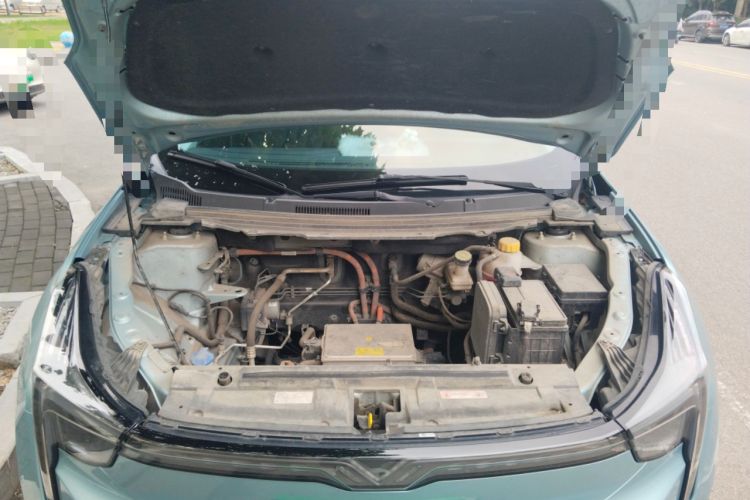 Used NETA U 2020 400 U-Shape Engine Bay
