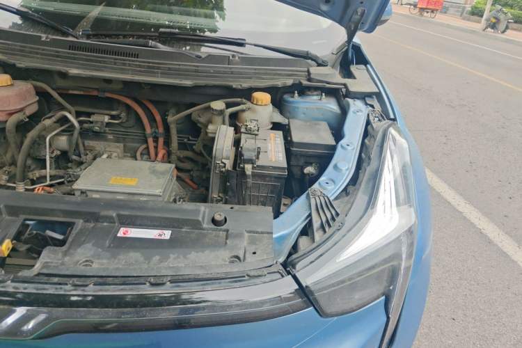 Used NETA U 2020 520 U-Create Engine Bay Left