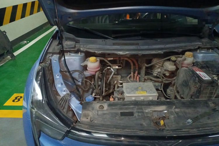 Used NETA U 2020 520 U-Create Engine Bay Right