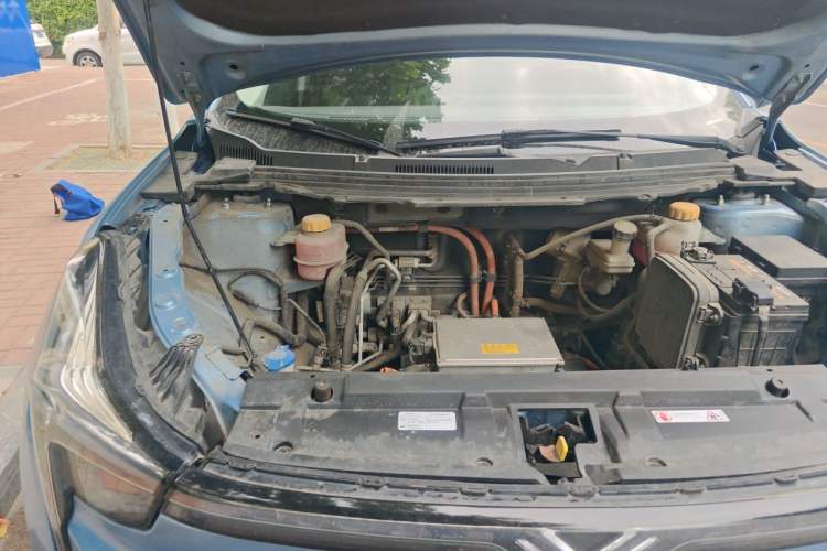 Used NETA U 2020 520 U-Create Engine Bay Right