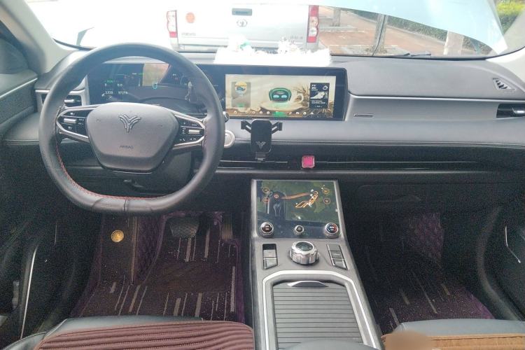 Used NETA U 2020 400 U-Shape Interior 2