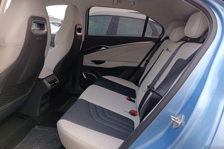 Used NETA U 2020 520 U-Enjoy Left Rear Seat