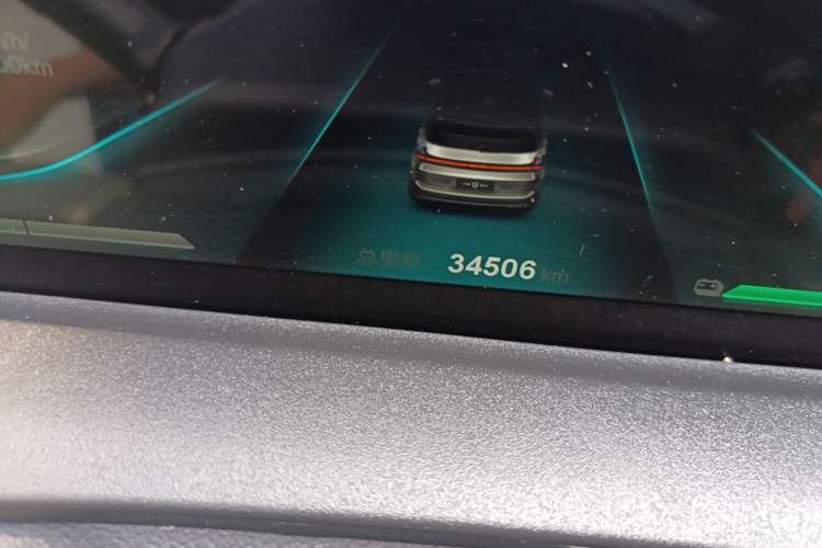 Used NETA U 2020 400 U-Shape Odometer Close Up