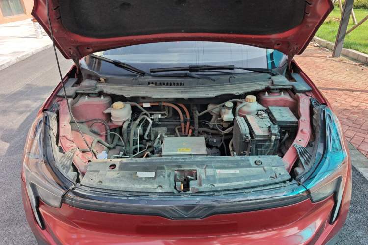 Used NETA U 2020 520 U-Shape Engine Bay