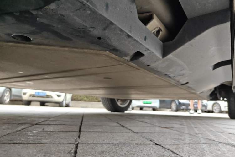Used NETA U 2020 400 U-Enjoy Chassis Front Left