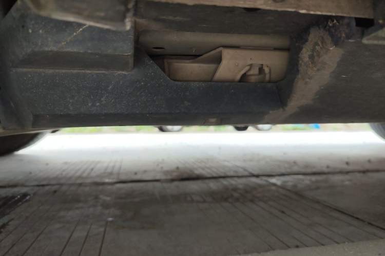 Used NETA U 2020 520 U-Shape Chassis Front Left