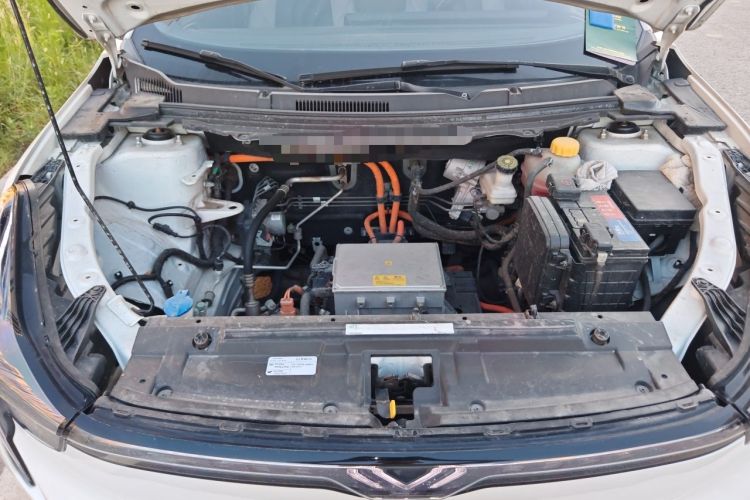 Used NETA U 2020 400 U-Shape Engine Bay