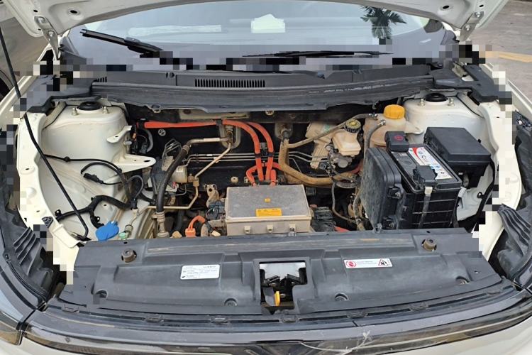 Used NETA U 2020 400 U-Shape Engine Bay