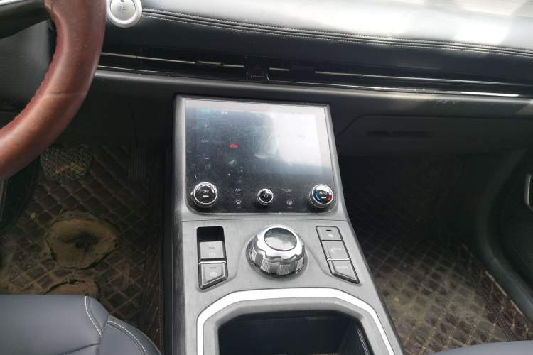 Used NETA U 2020 400 U-Create Gear Lever
