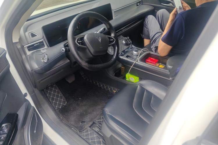 Used NETA U 2020 400 U-Shape Left Front Seat