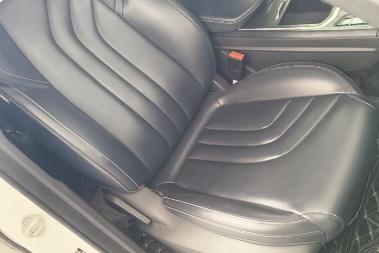 Used NETA U 2020 400 U-Create Right Front Seat
