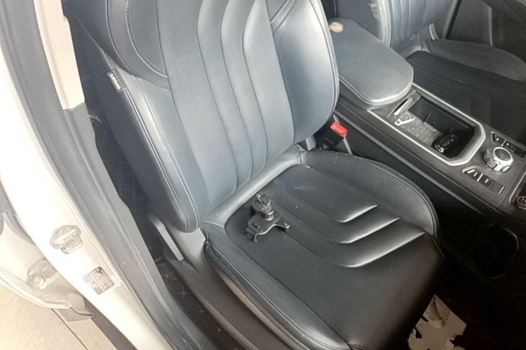 Used NETA U 2020 520 U-Shape Plus Right Front Seat