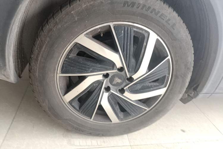 Used NETA U 2020 520 U-Shape Plus Right Rear Wheel Hub