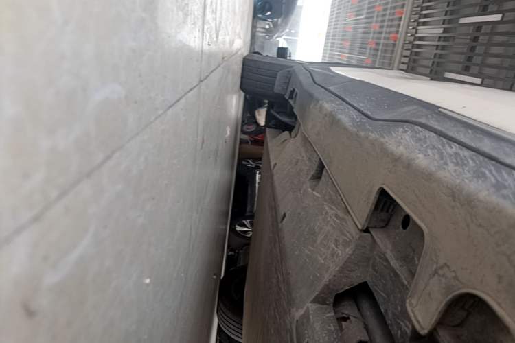 Used NETA U 2020 520 U-Shape Plus Right Side Sill