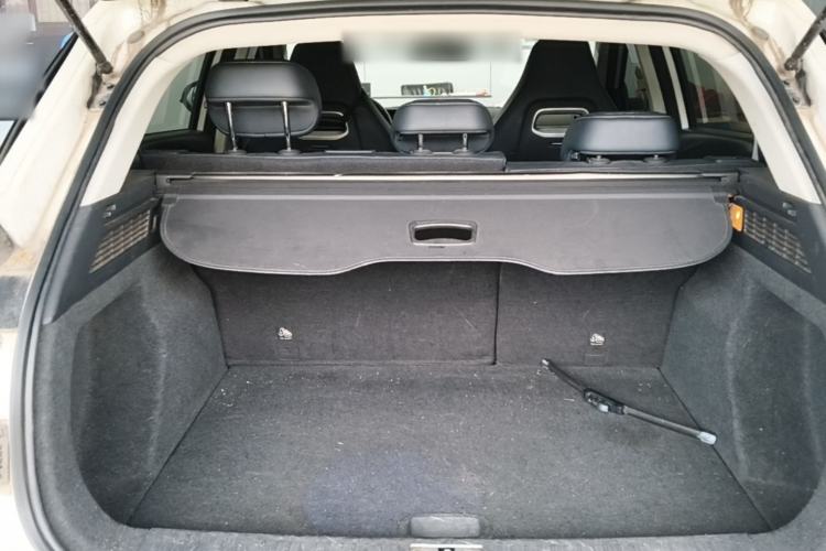 Used NETA U 2020 400 U-Create Trunk