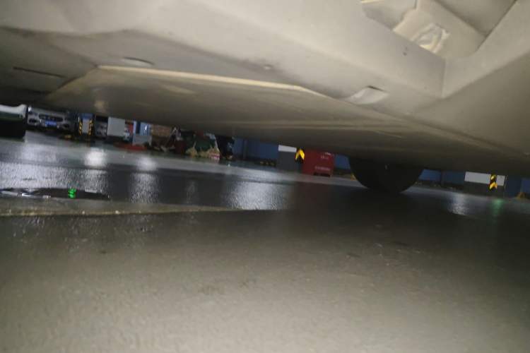 Used NETA U 2021 Pro 400 Cruiser Edition Chassis Front Left