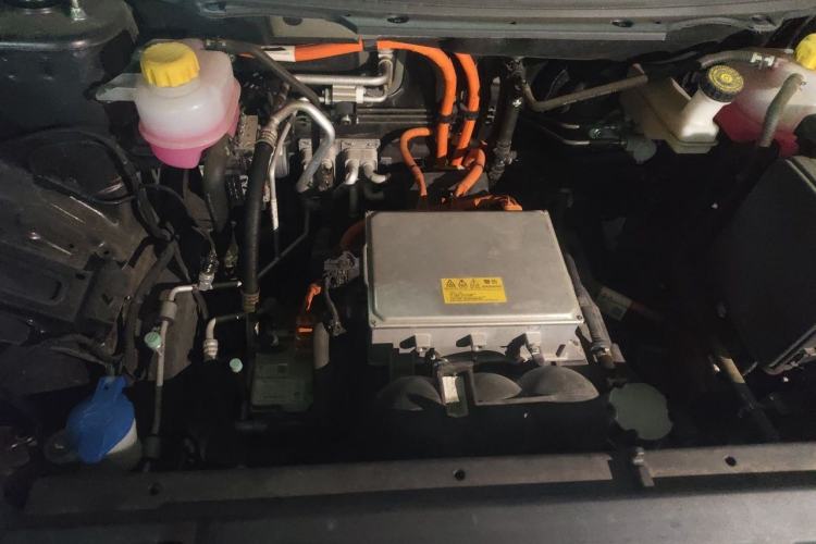 Used NETA U 2021 Pro 400 Cruiser Edition Engine Bay