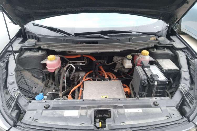 Used NETA U 2021 Pro 610 Industry Custom Edition Engine Bay