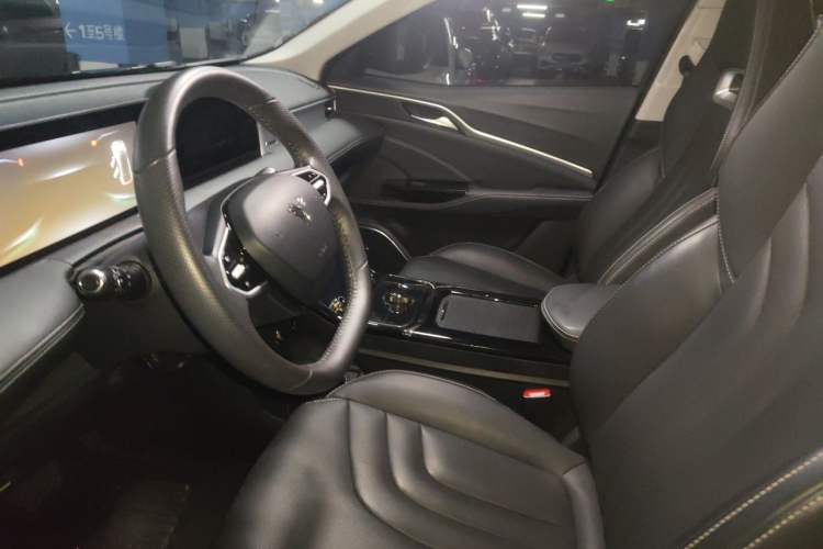 Used NETA U 2021 Pro 400 Cruiser Edition Left Front Seat