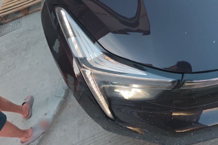 Used NETA U 2021 Pro 500 Lunar Edition Right Front Headlight