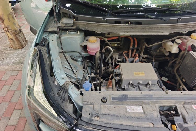 Used NETA U 2021 Revised Pro 400 Industry Custom Edition Engine Bay Right