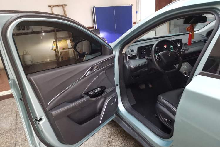 Used NETA U 2021 Pro 500 Lunar Edition Interior 3