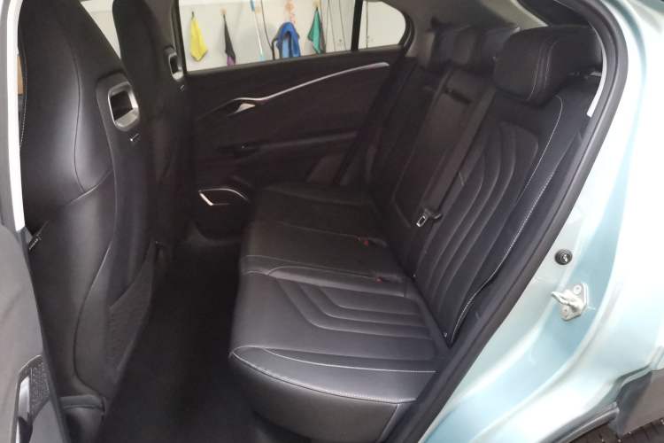 Used NETA U 2021 Pro 500 Lunar Edition Interior 4