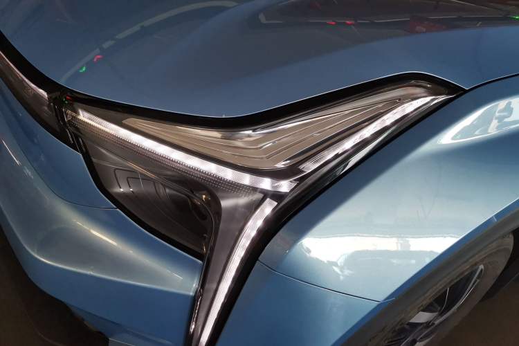 Used NETA U 2021 Pro 400 Cruiser Edition Left Front Headlight