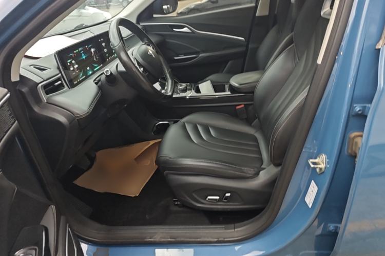 Used NETA U 2021 Pro 400 Lite Edition Left Front Seat