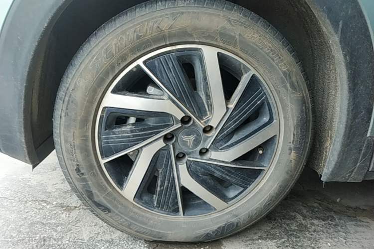 Used NETA U 2021 Pro 400 Cruiser Edition Left Front Wheel Hub
