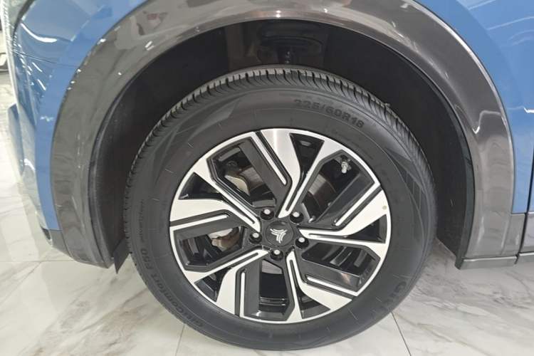 Used NETA U 2021 Pro 400 Cruiser Edition Left Front Wheel Hub