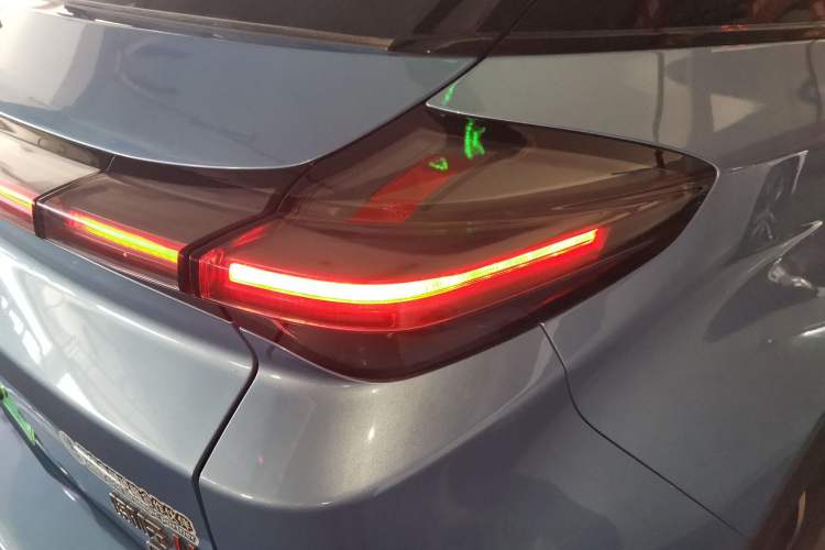 Used NETA U 2021 Pro 400 Cruiser Edition Right Rear Taillight