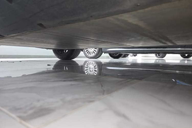 Used NETA U 2021 Pro 400 Cruiser Edition Right Side Sill