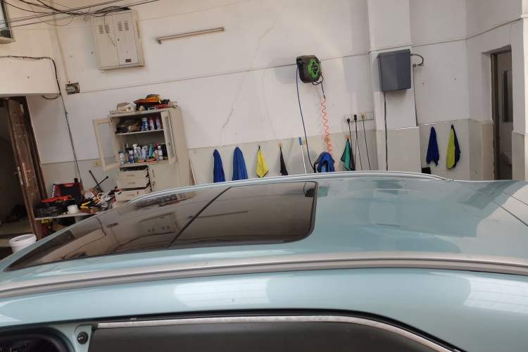 Used NETA U 2021 Pro 500 Lunar Edition Roof