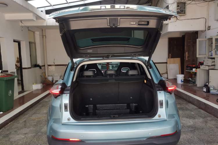 Used NETA U 2021 Pro 500 Lunar Edition Trunk