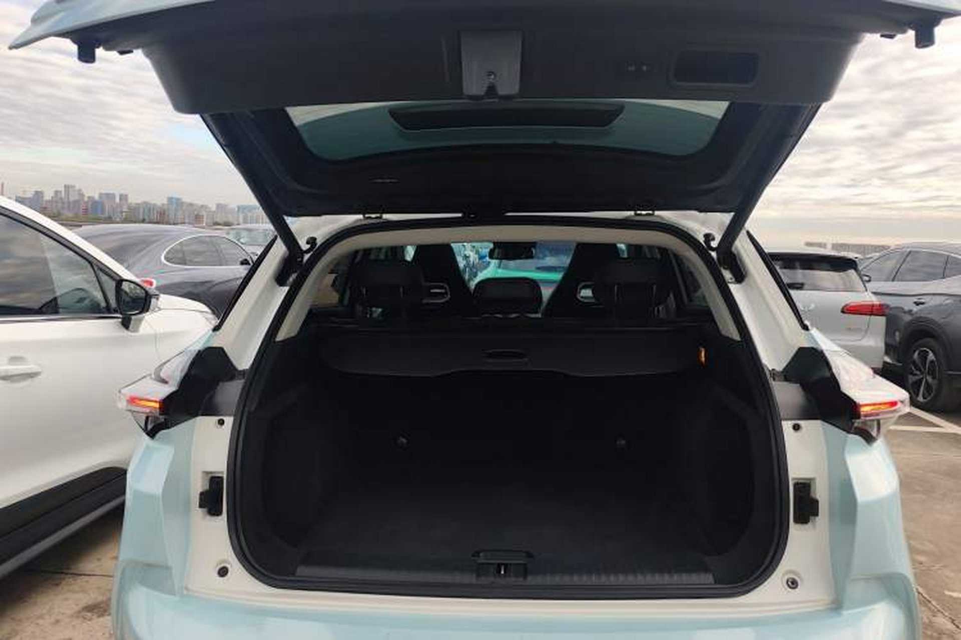 Used NETA U 2021 Pro 500 Lunar Edition Trunk