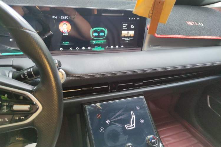 Used NETA U 2021 Pro 400 Cruiser Edition Audio And AC Panel