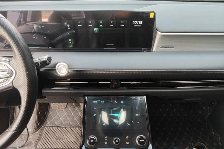 Used NETA U 2021 Pro 500 Deluxe Driving Edition Audio And AC Panel