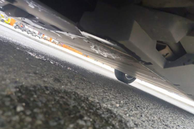 Used NETA U 2021 Pro 500 Global Edition Chassis Front Left