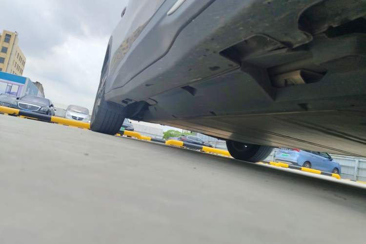 Used NETA U 2021 Pro 400 Cruiser Edition Chassis Front Right