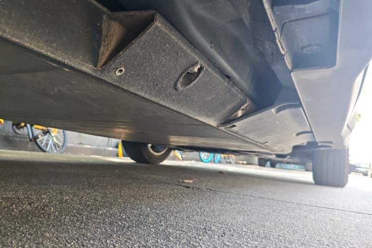 Used NETA U 2021 Pro 610 Fire-Seeking Edition Chassis Rear Right