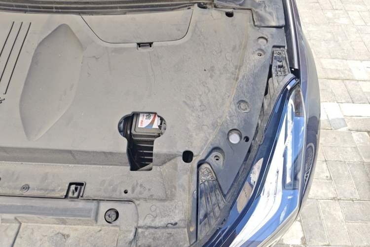 Used NETA U 2021 Pro 610 Fire-Seeking Edition Engine Bay Left