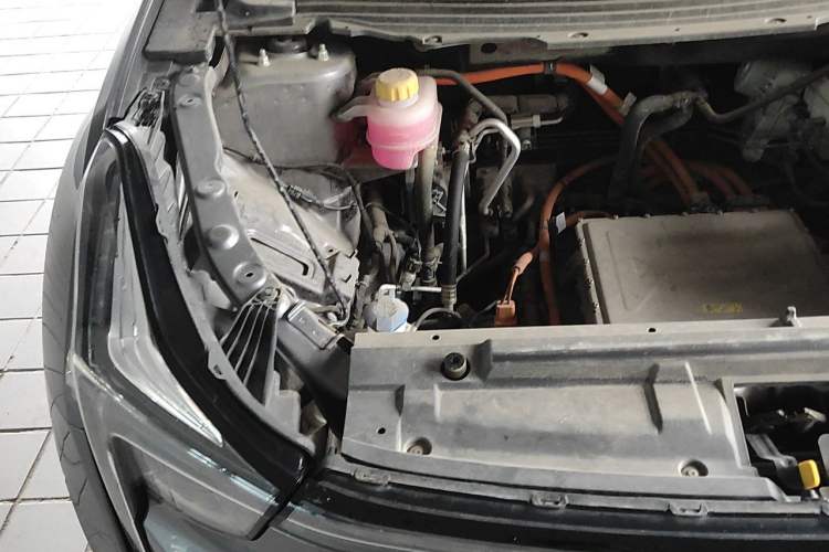 Used NETA U 2021 Pro 500 Global Edition Engine Bay Right