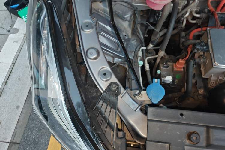 Used NETA U 2021 Pro 400 Industry Custom Edition Engine Bay Right