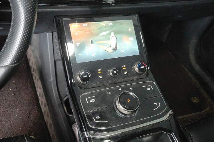 Used NETA U 2021 Pro 500 Global Edition Gear Lever